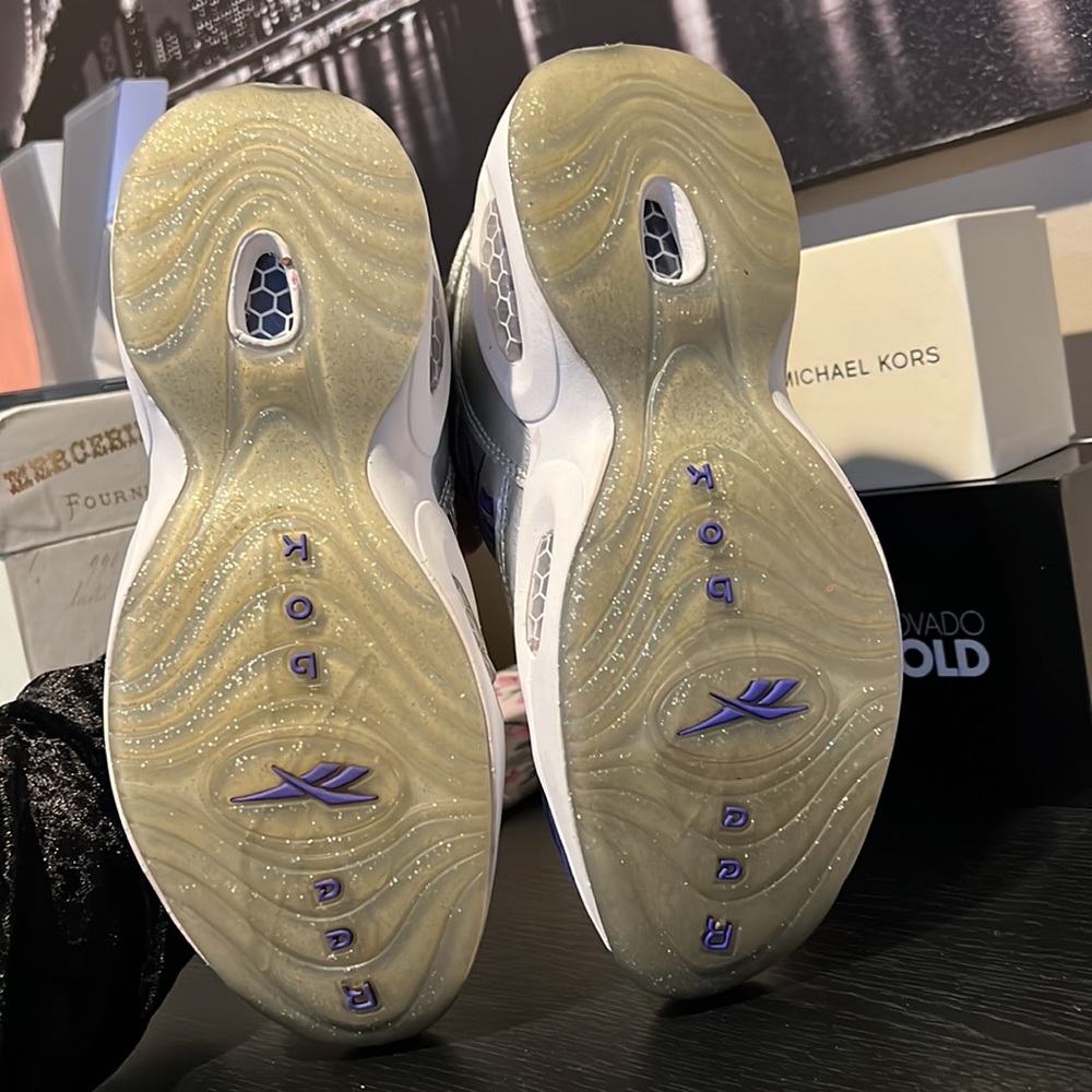 Reebok Questions - Picture 7 of 7